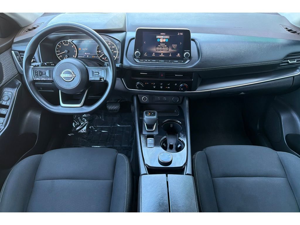 Used 2023 Nissan Rogue S image 14