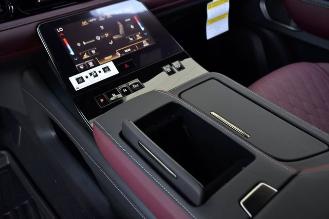 New 2026 INFINITI QX80 Autograph w/ Premium Cargo Package image 12