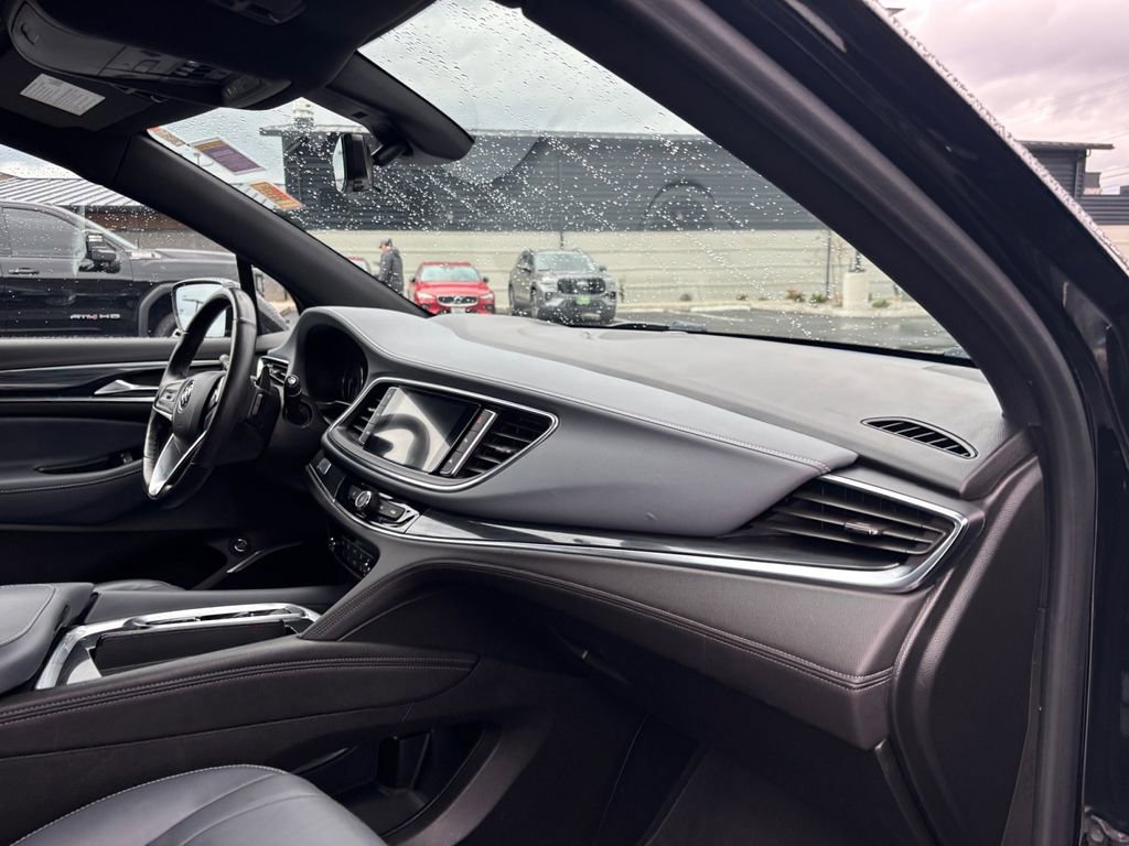 Used 2023 Buick Enclave Premium w/ Experience Buick Package AWD/4WD image 27