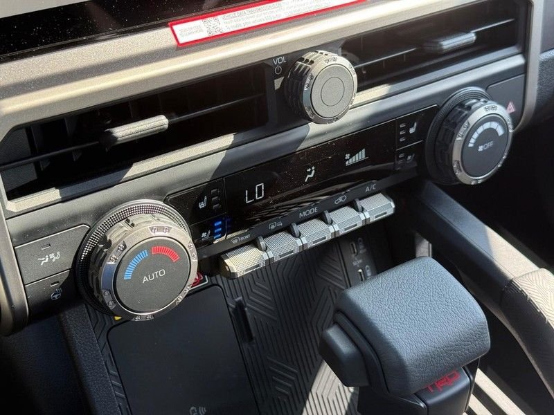 New 2026 Toyota 4Runner TRD Off-Road Premium AWD/4WD image 22