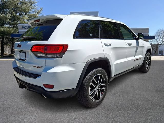 Used 2018 Jeep Grand Cherokee Trailhawk AWD/4WD image 6