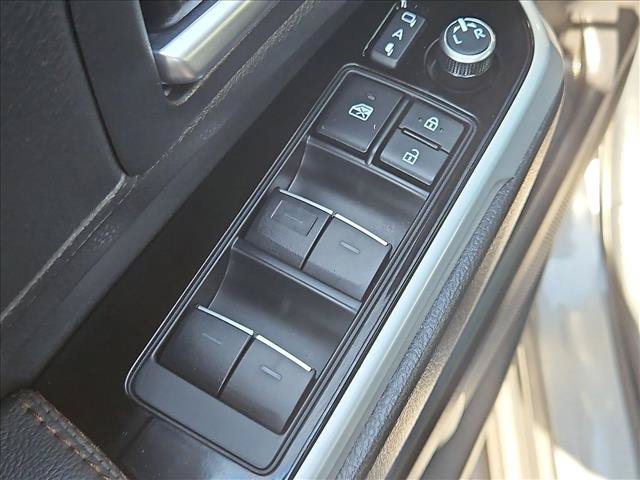 Certified 2026 Toyota Sienna Limited AWD/4WD image 12