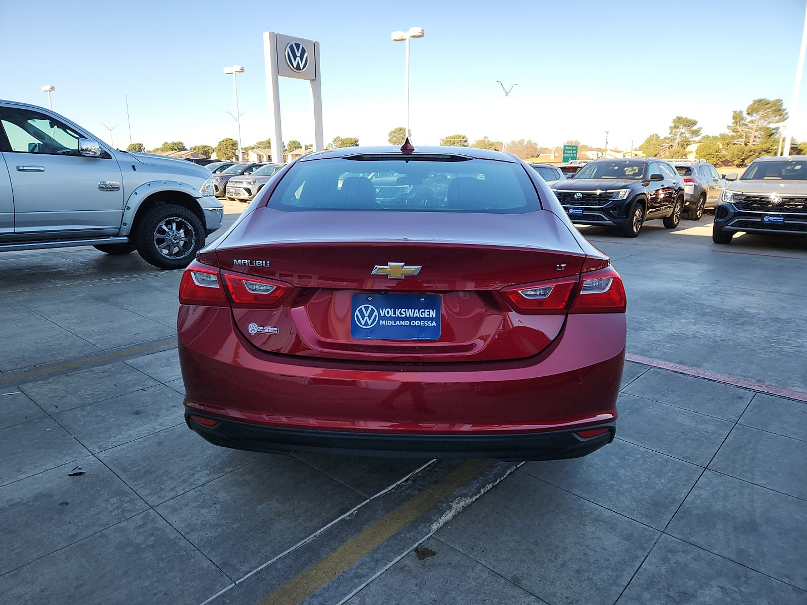 Used 2024 Chevrolet Malibu LT image 6