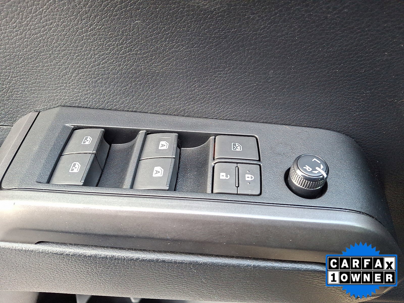 Used 2019 Toyota Tacoma TRD Sport image 20