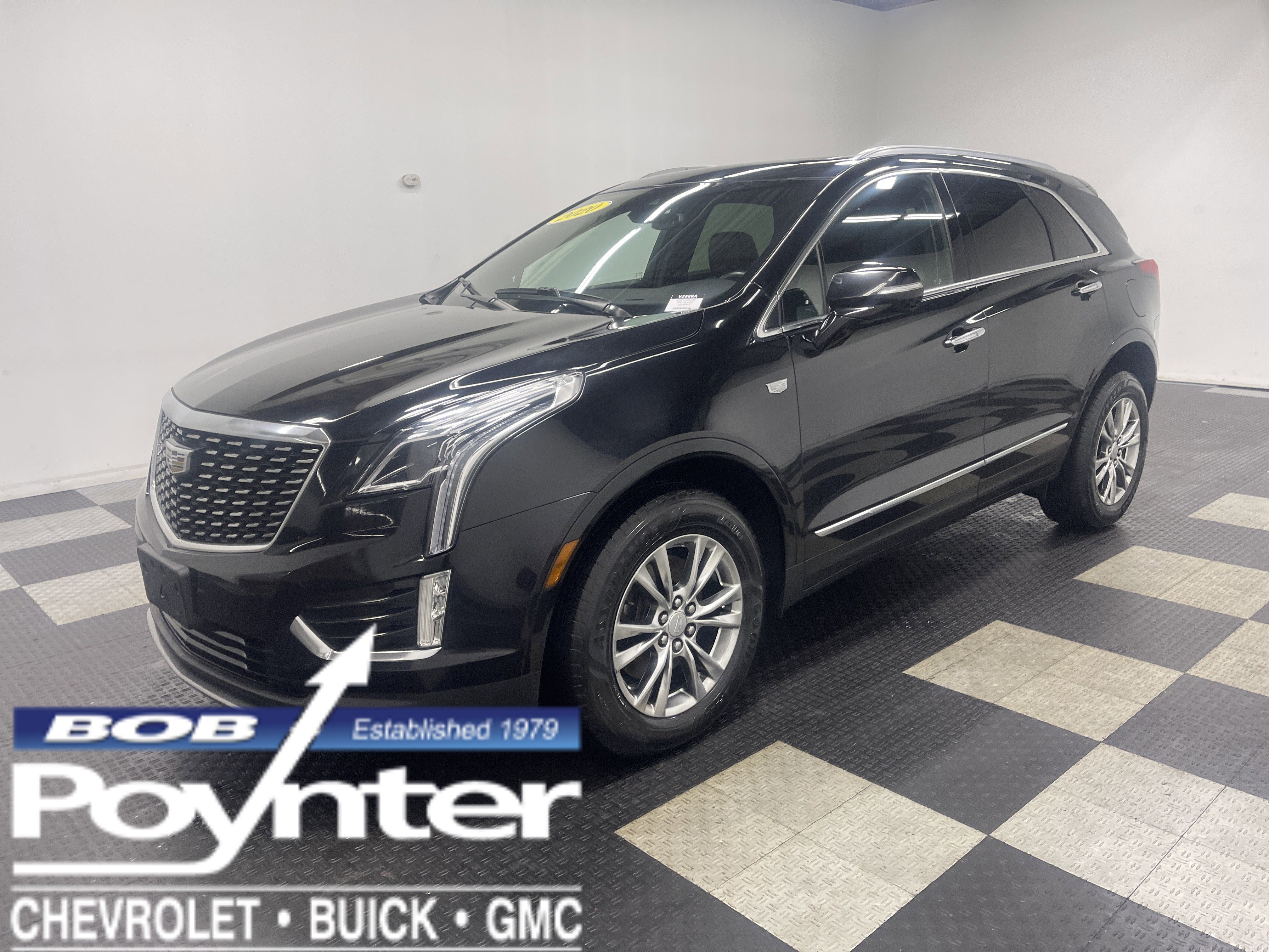 Used 2020 Cadillac XT5 Premium Luxury image 1