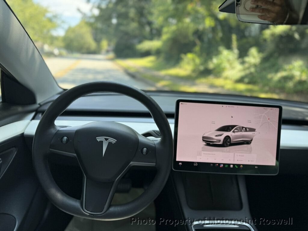 Used 2022 Tesla Model 3 Long Range AWD/4WD image 17