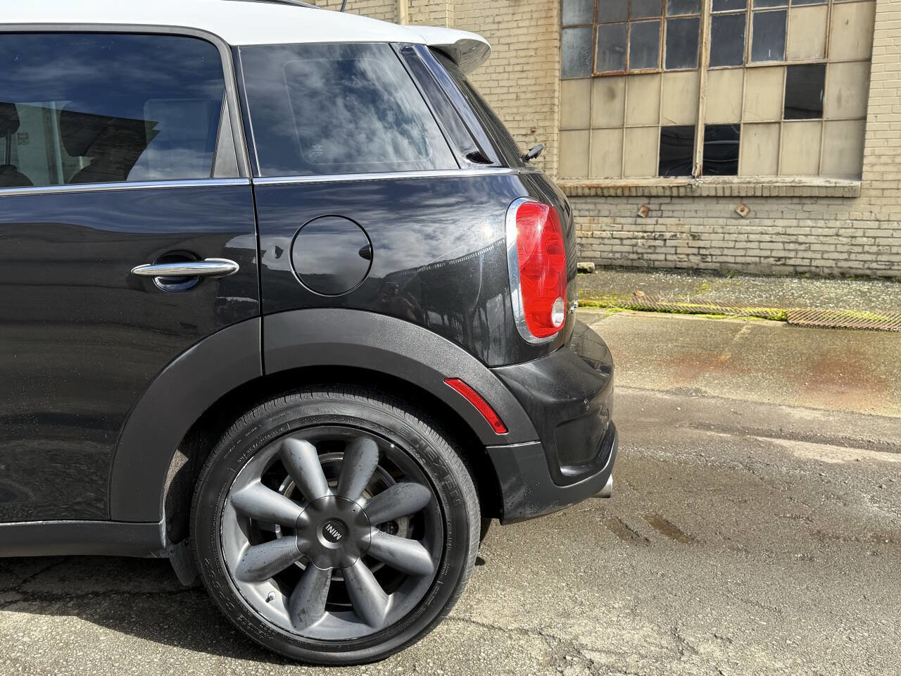 Used 2013 MINI Cooper Countryman S image 16
