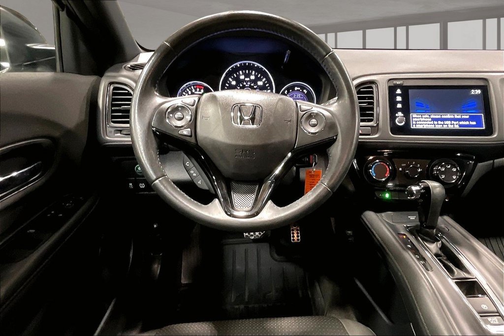 Used 2019 Honda HR-V Sport image 9