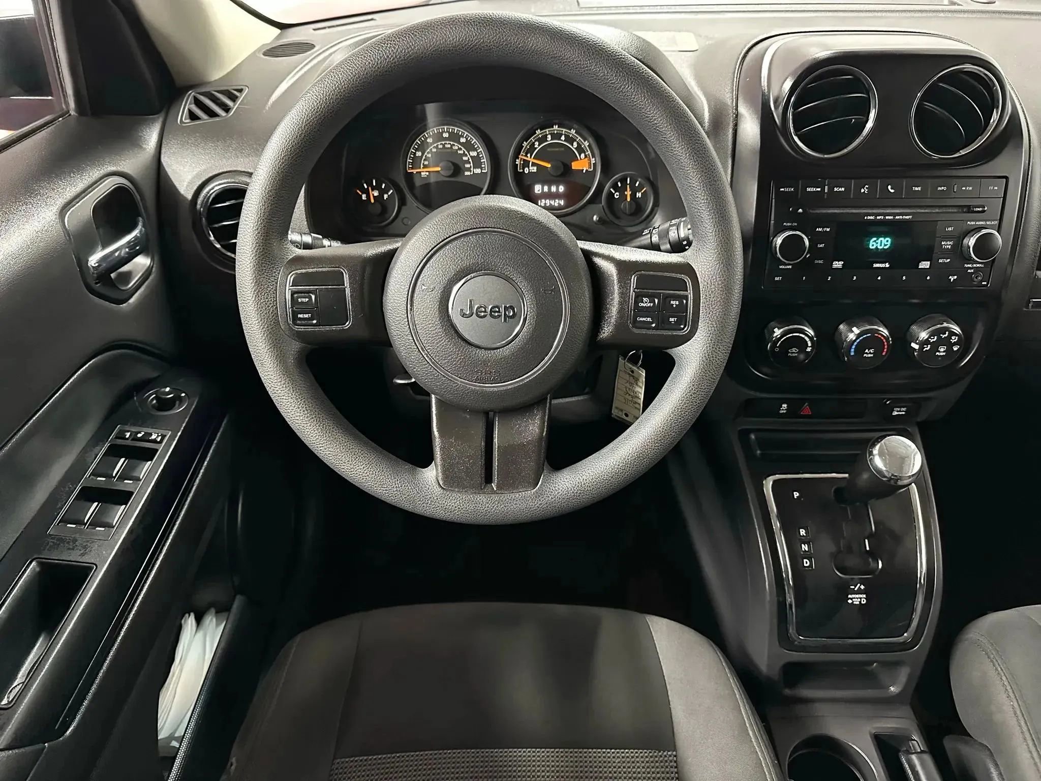 Used 2016 Jeep Patriot Sport w/ Power Value Group image 14