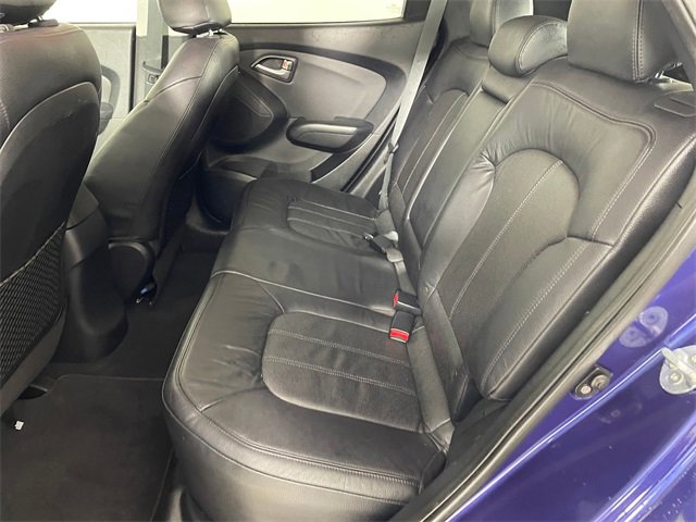 Used 2011 Hyundai Tucson Limited image 16