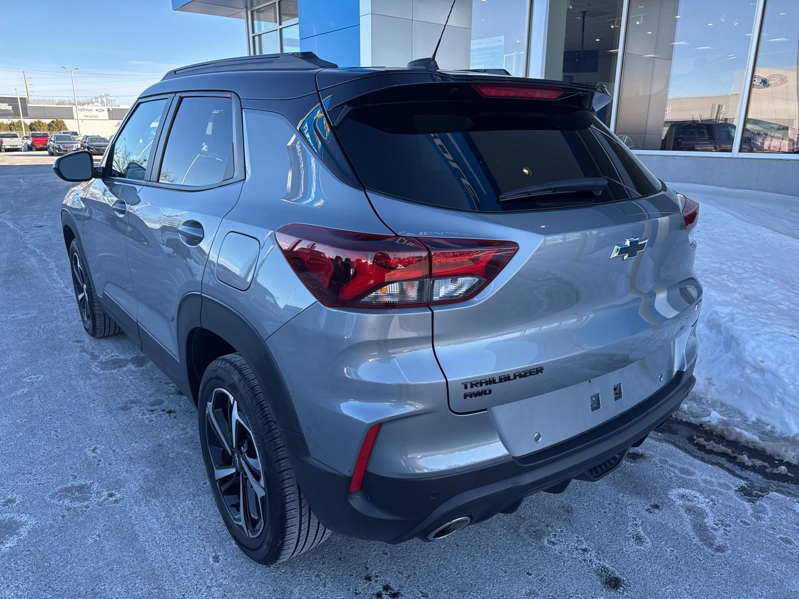 Used 2023 Chevrolet TrailBlazer RS w/ Convenience Package image 7