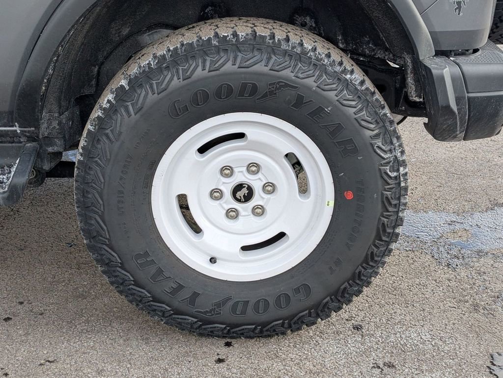 New 2025 Ford Bronco Heritage Edition image 17