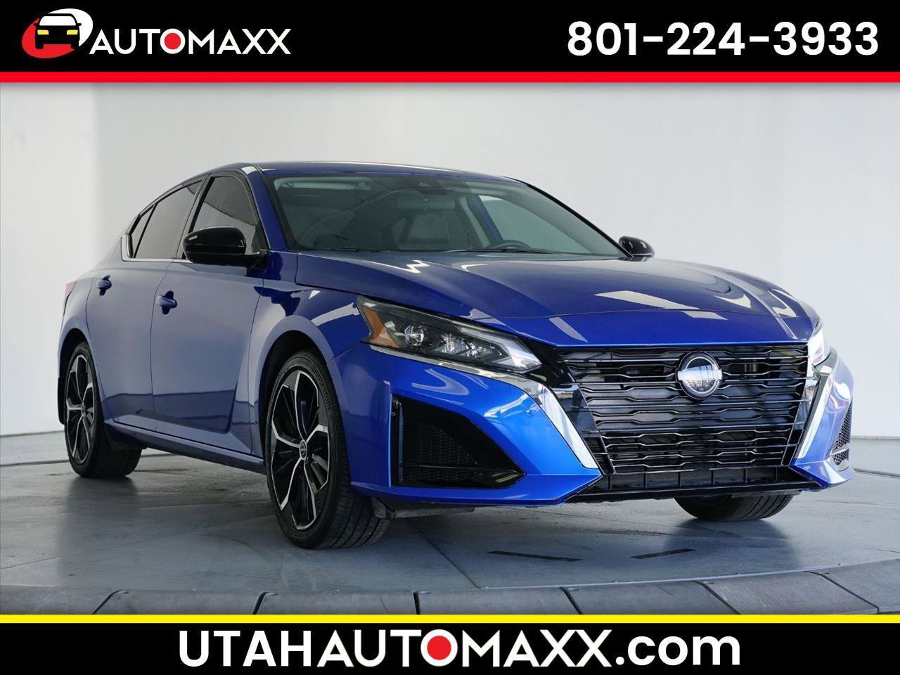 Used 2025 Nissan Altima 2.5 SR w/ SR Premium Package FWD image 1