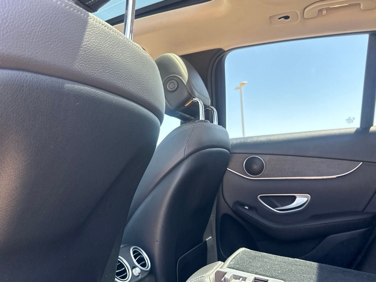 Used 2021 Mercedes-Benz GLC 300 image 37