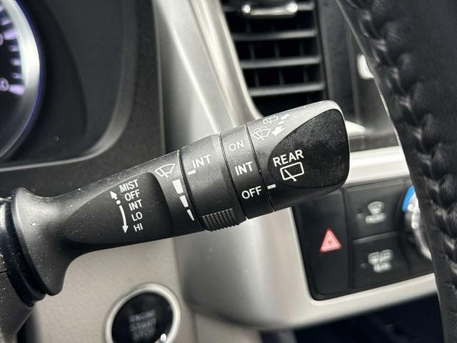 Used 2015 Toyota Highlander XLE image 26