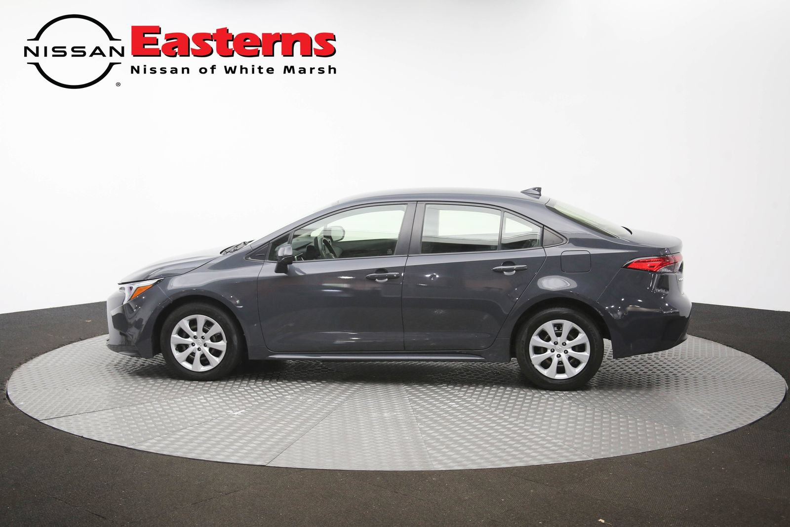 Used 2023 Toyota Corolla LE w/ Carpet Mat Package (TMS) FWD image 55