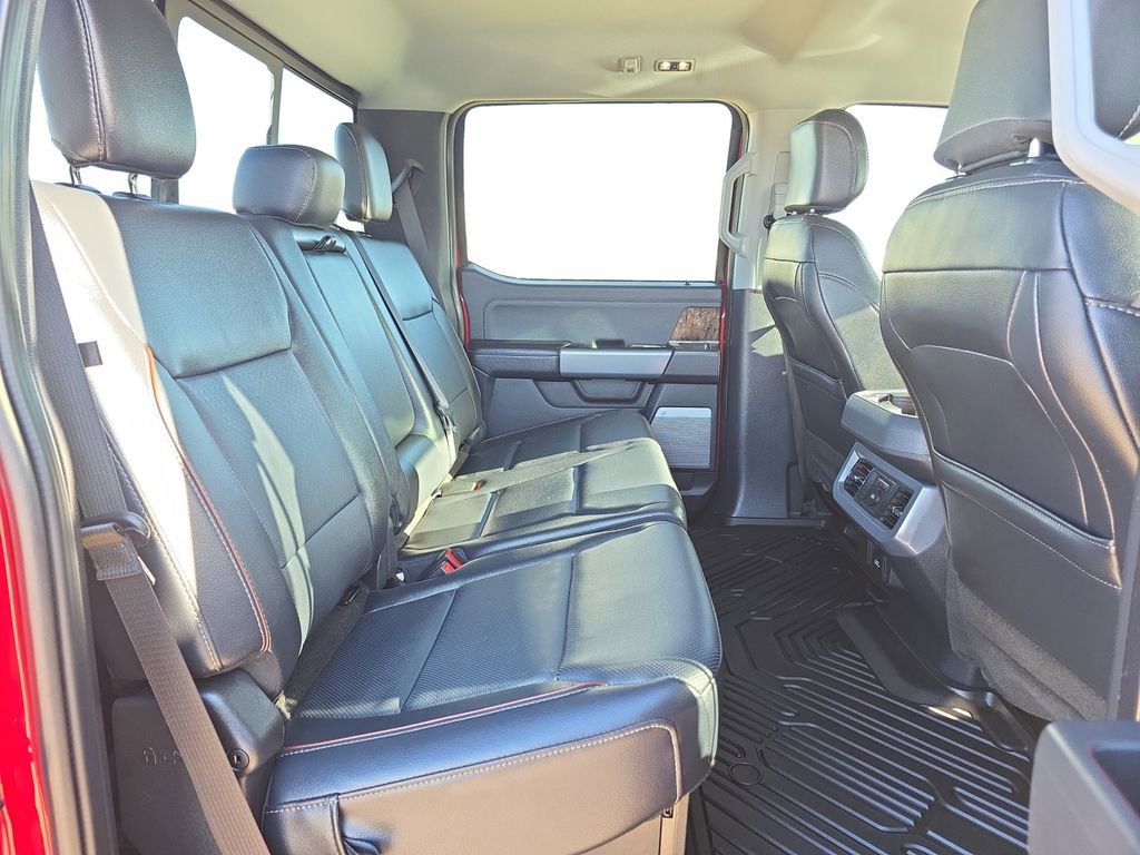 Used 2024 Ford F250 Lariat w/ Lariat Ultimate Package image 18