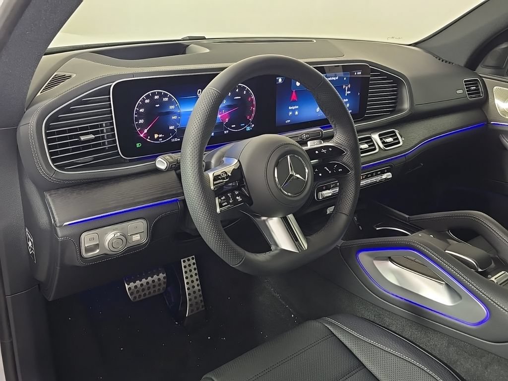 New 2026 Mercedes-Benz GLS 450 4MATIC image 4