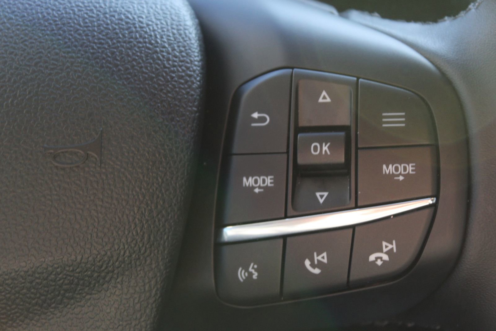 Used 2025 Ford Maverick XLT w/ Equipment Group 301A image 24