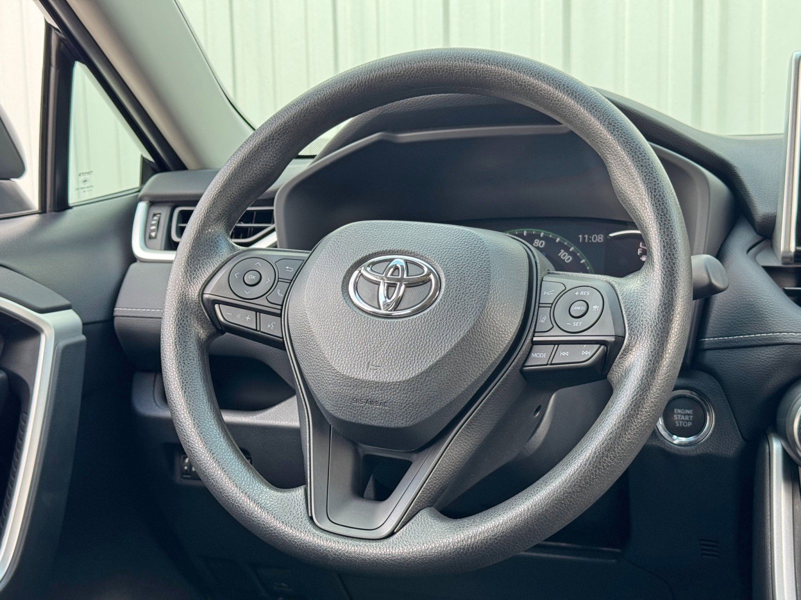 Used 2024 Toyota RAV4 XLE image 17
