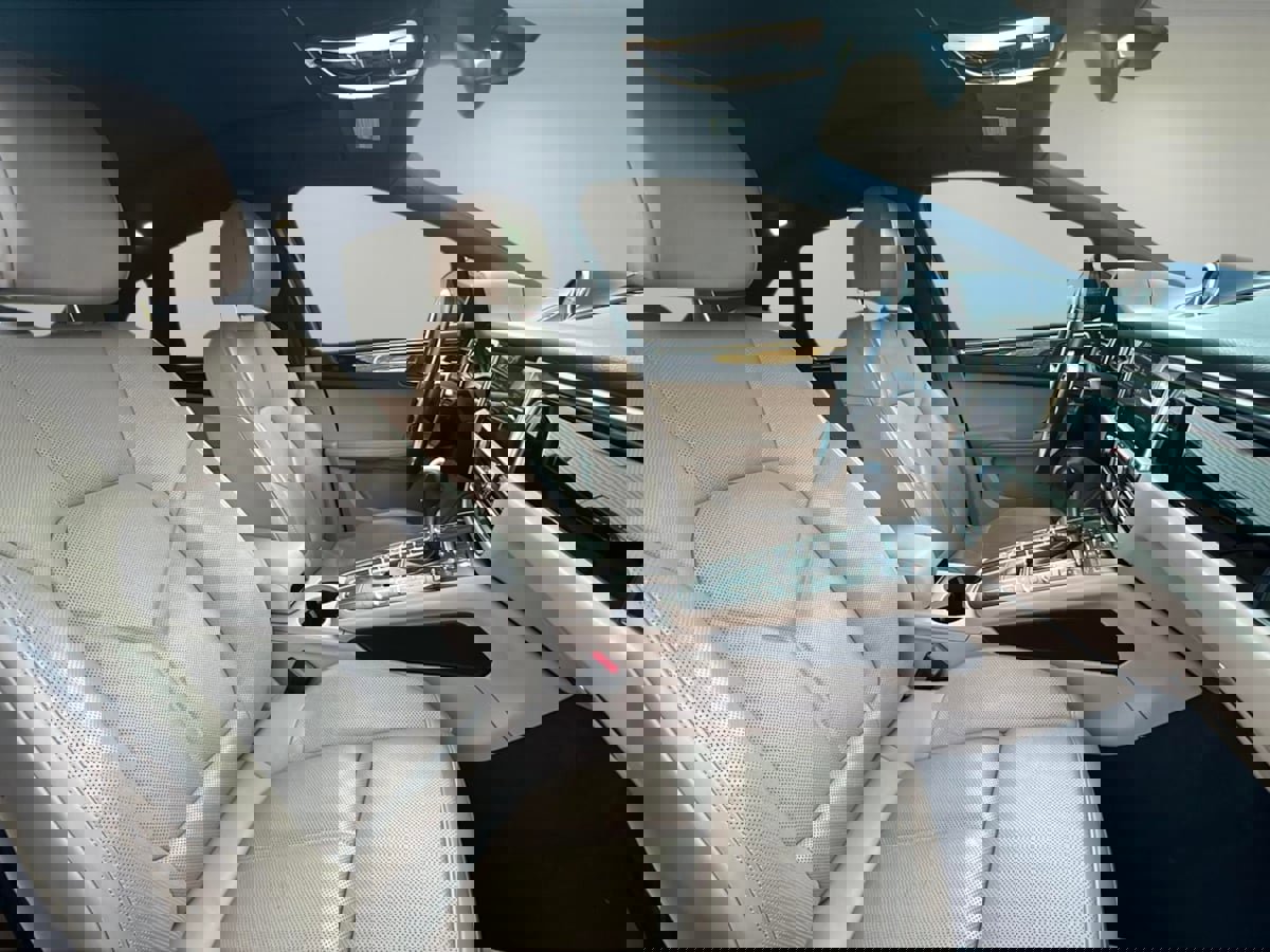 Used 2020 Porsche Macan image 18