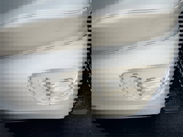 Used 2023 Toyota Highlander XLE image 31