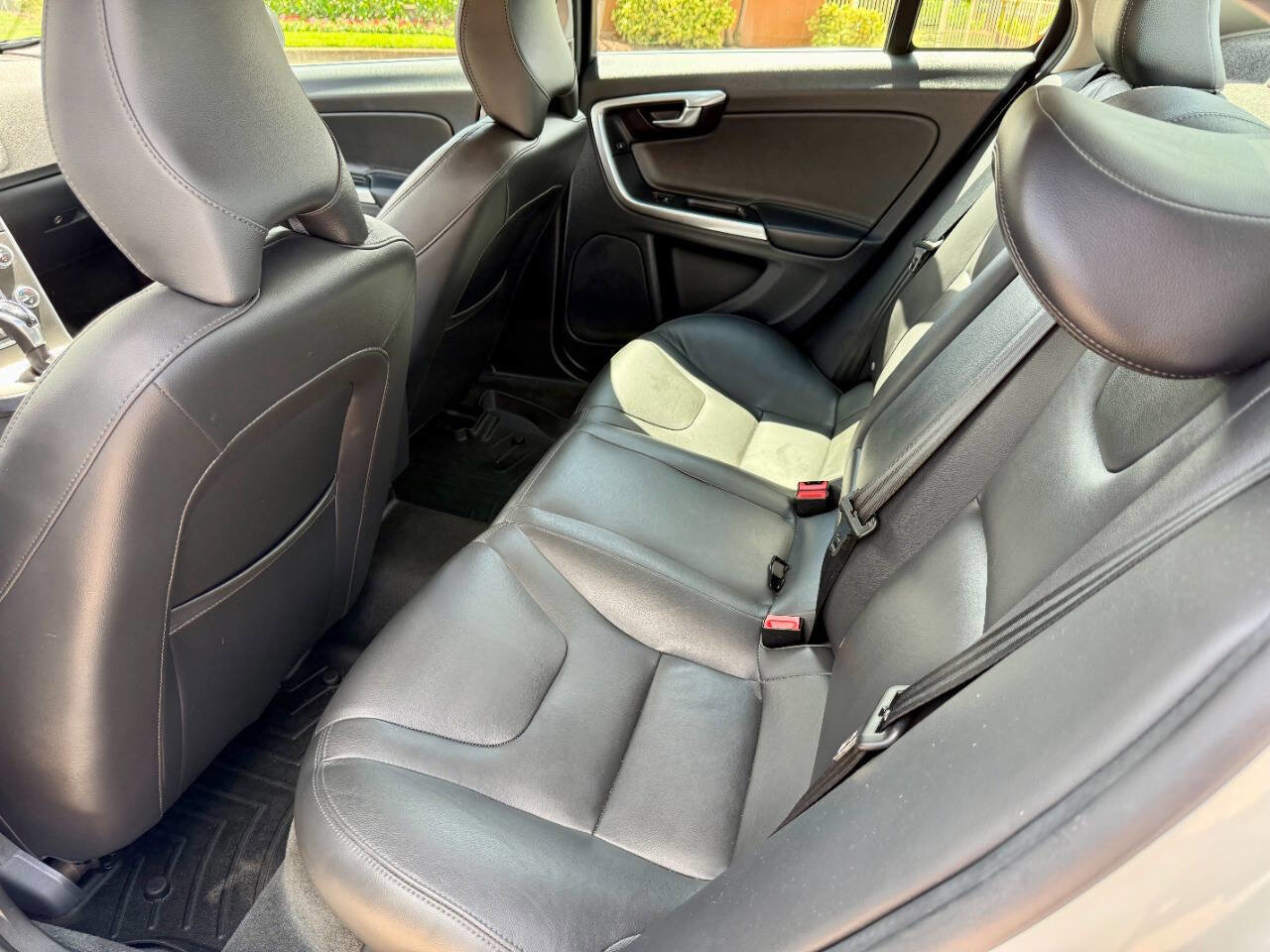 Used 2016 Volvo S60 T5 Premier image 18