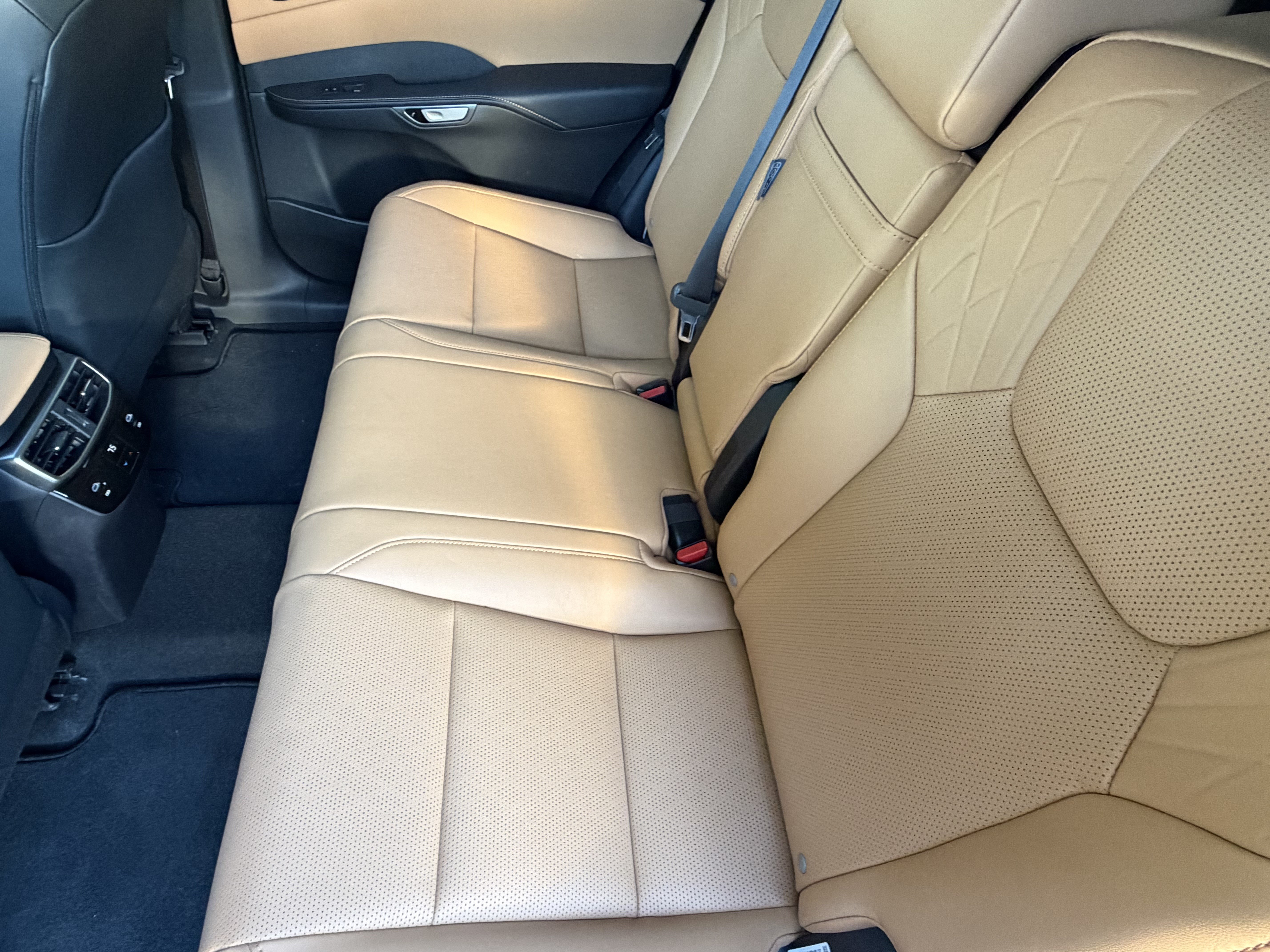 Certified 2024 Lexus RX 350 Premium Plus w/ Convenience Package FWD image 30