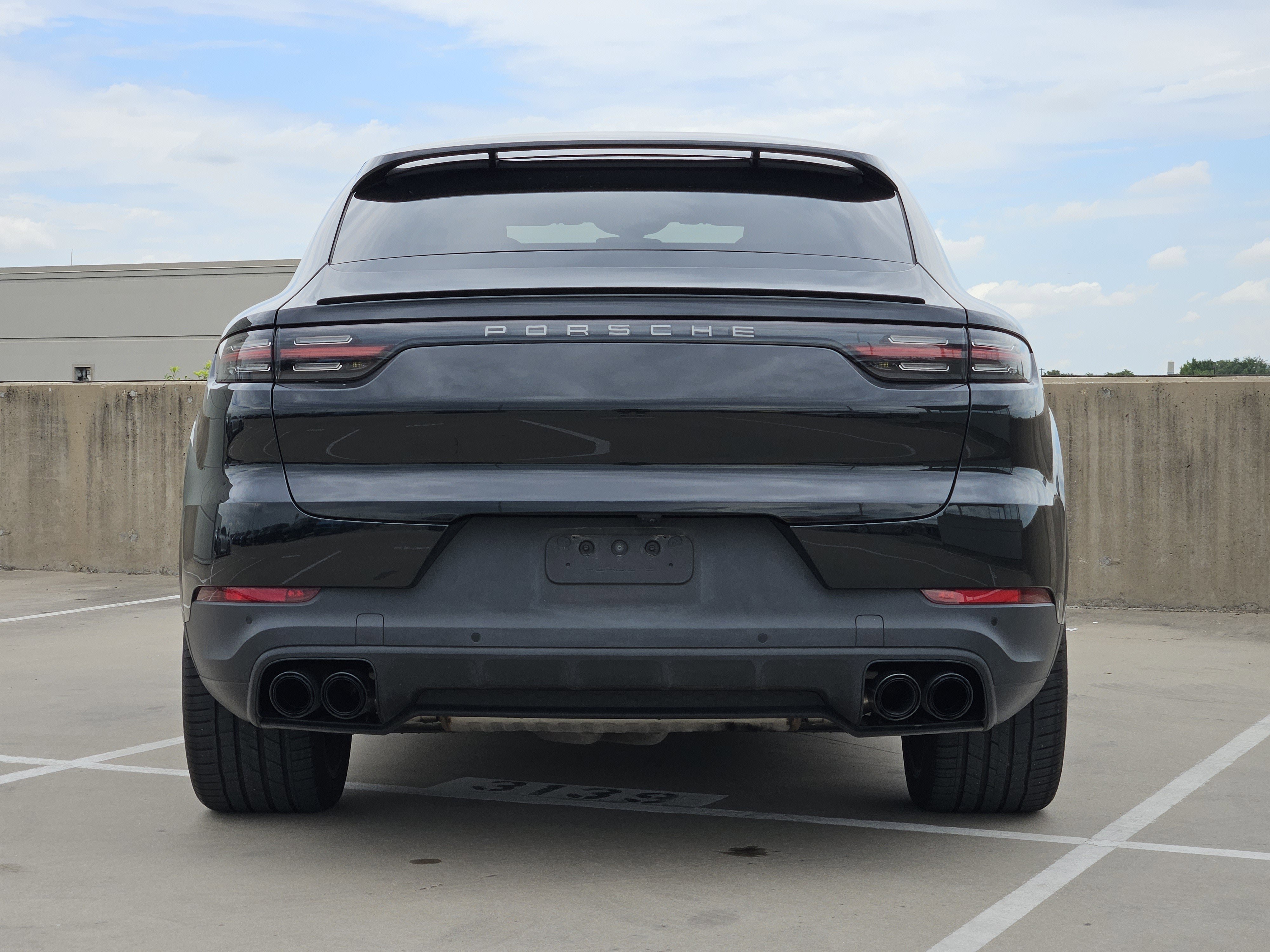 Certified 2023 Porsche Cayenne Platinum Edition AWD/4WD image 7