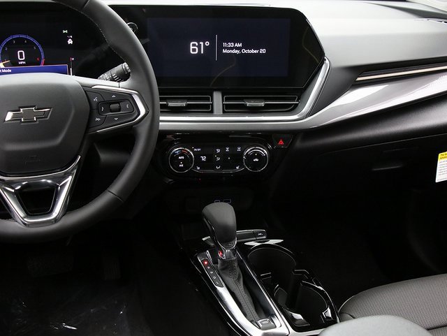 New 2026 Chevrolet Trax ACTIV w/ Driver Confidence Package image 15