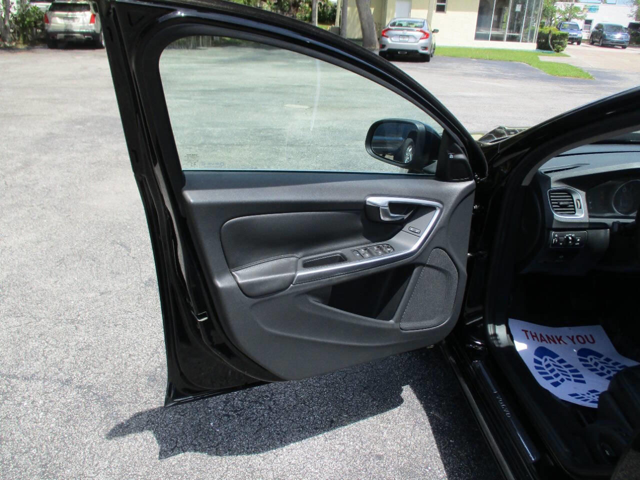 Used 2015 Volvo S60 T5 Premier w/ Convenience Package image 22