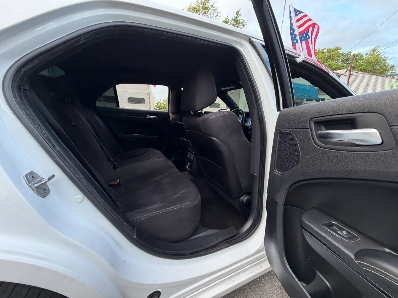 Used 2012 Chrysler 300 S RWD image 32