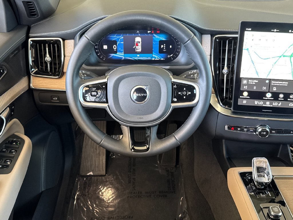 Certified 2026 Volvo XC90 B6 Plus AWD/4WD image 13
