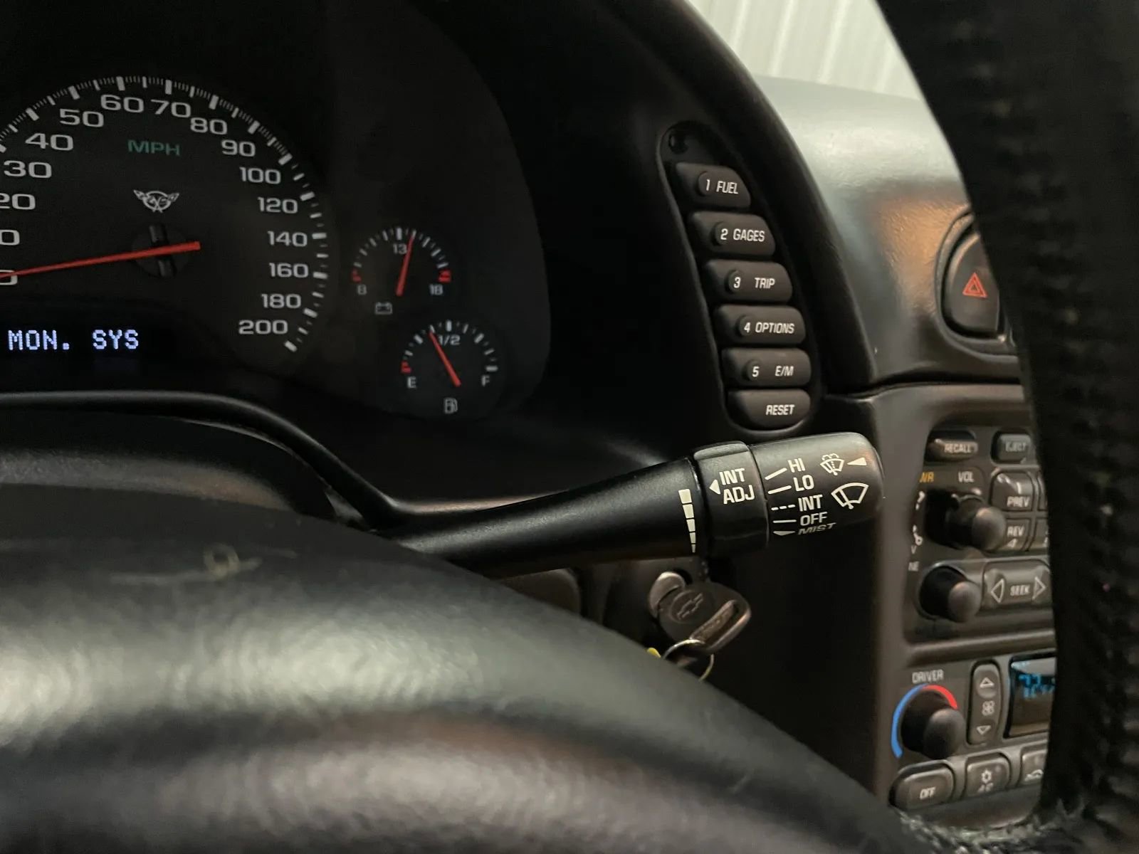 Used 2000 Chevrolet Corvette Coupe w/ Roof Pkg RWD image 23