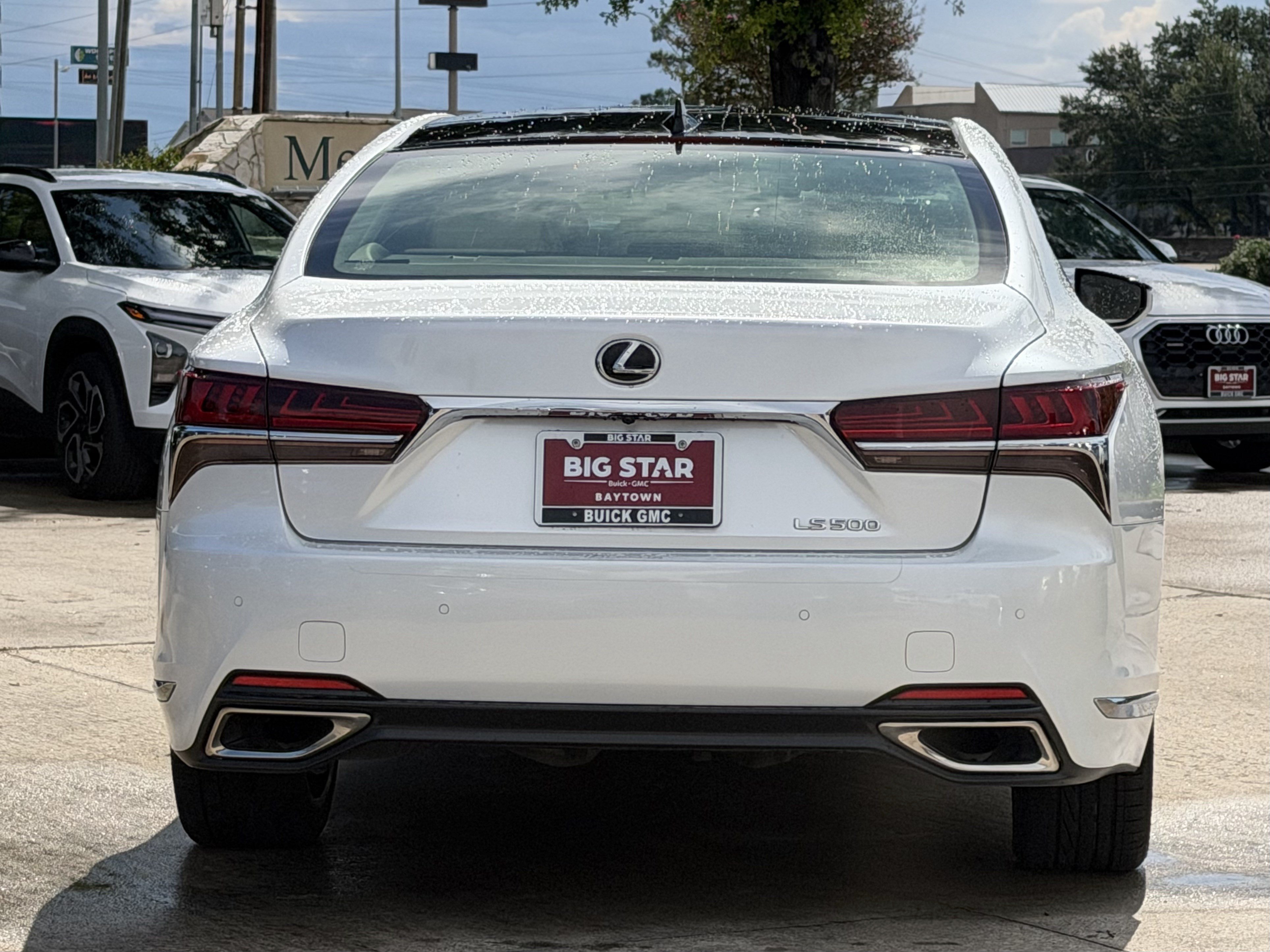 Used 2018 Lexus LS 500 w/ Luxury Package RWD image 7