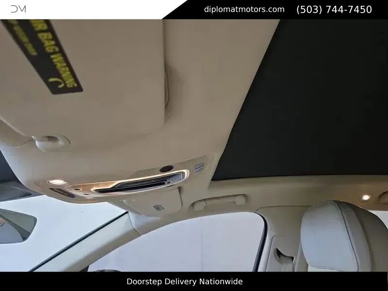 Used 2017 Bentley Bentayga AWD/4WD image 8