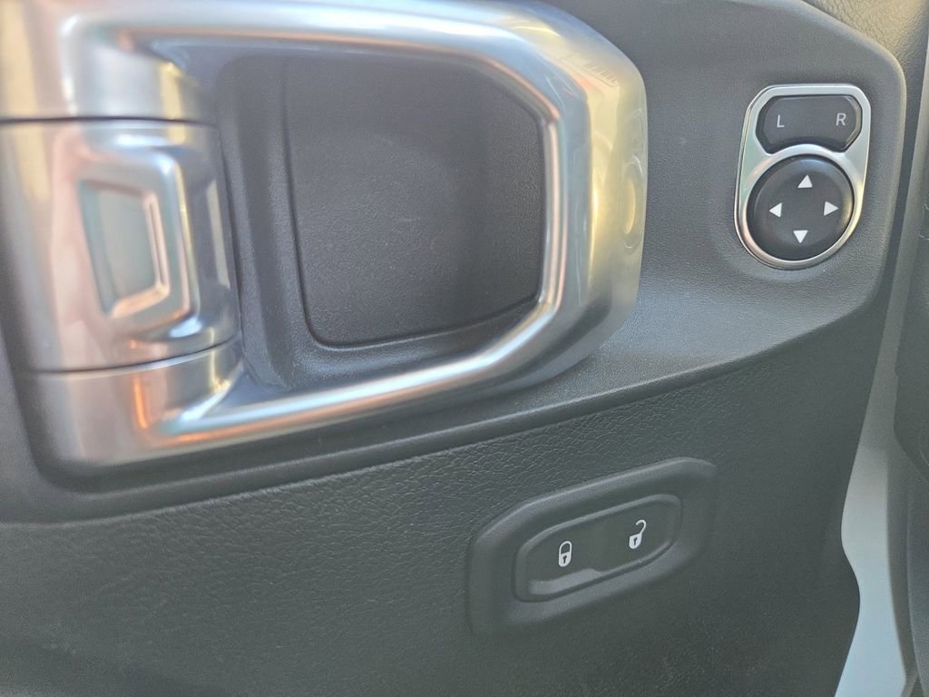 Used 2024 Jeep Wrangler Unlimited Rubicon image 14