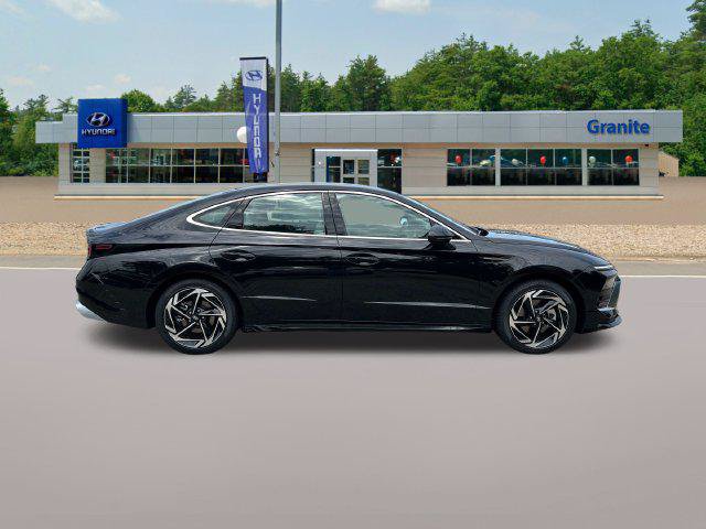 New 2026 Hyundai Sonata SEL FWD image 5