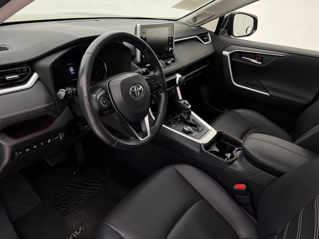Used 2019 Toyota RAV4 Limited w/ Advanced Technology Package AWD/4WD image 12