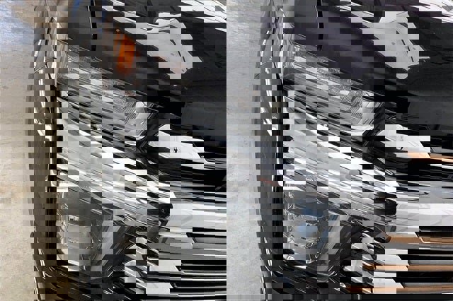 Used 2022 Chevrolet Silverado 3500 High Country image 26