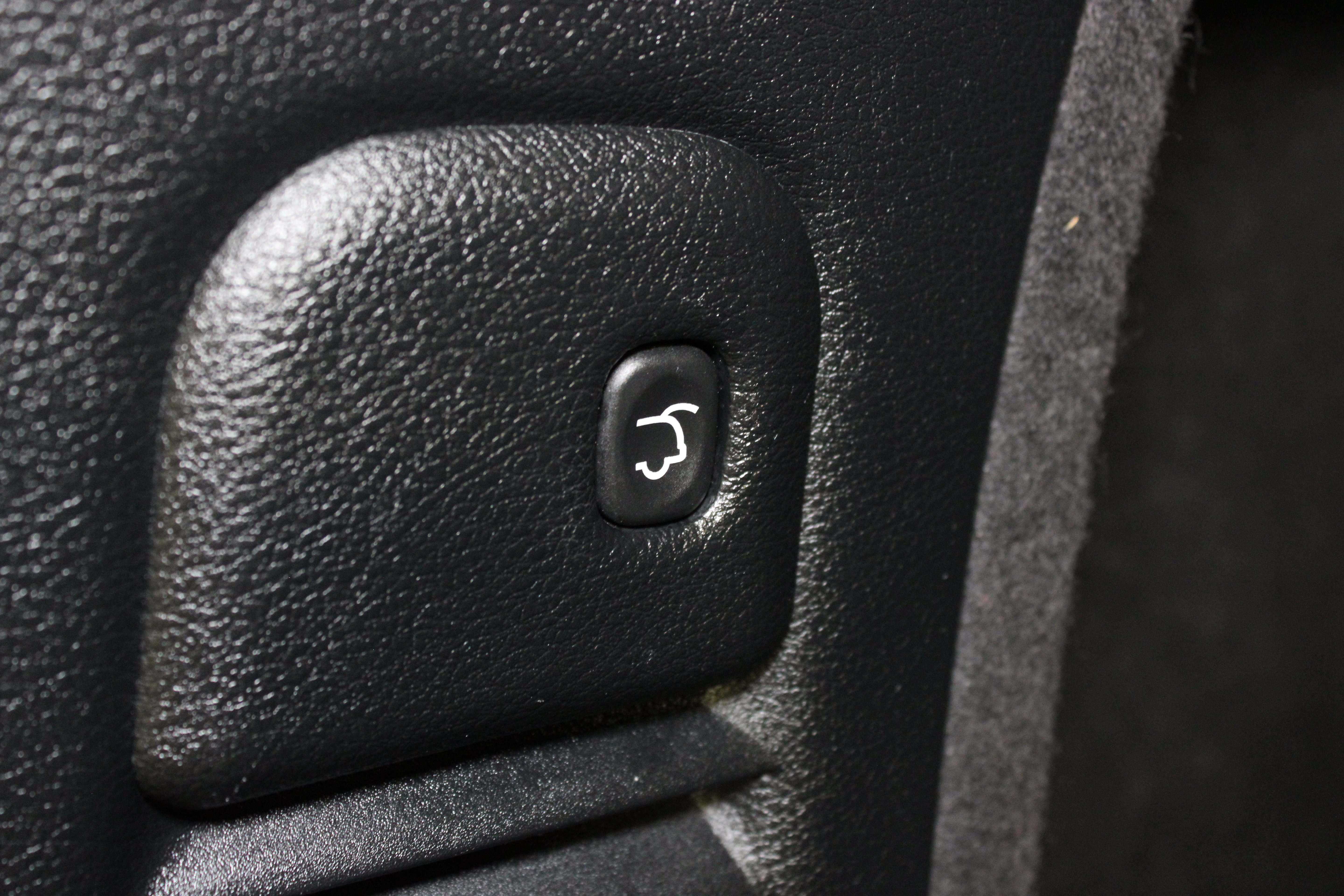 Used 2023 Dodge Durango GT RWD image 15