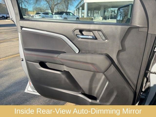 Used 2024 Chevrolet Colorado Z71 w/ Z71 Convenience Package 2 image 20