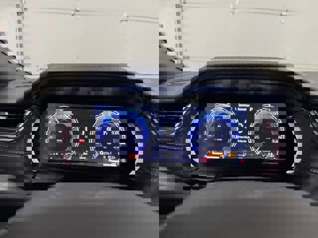 New 2025 Jeep Grand Cherokee Altitude image 15