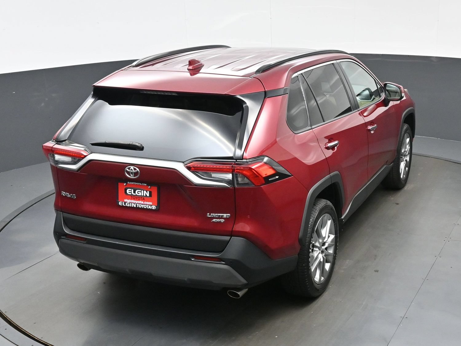 Used 2021 Toyota RAV4 Limited AWD/4WD image 41