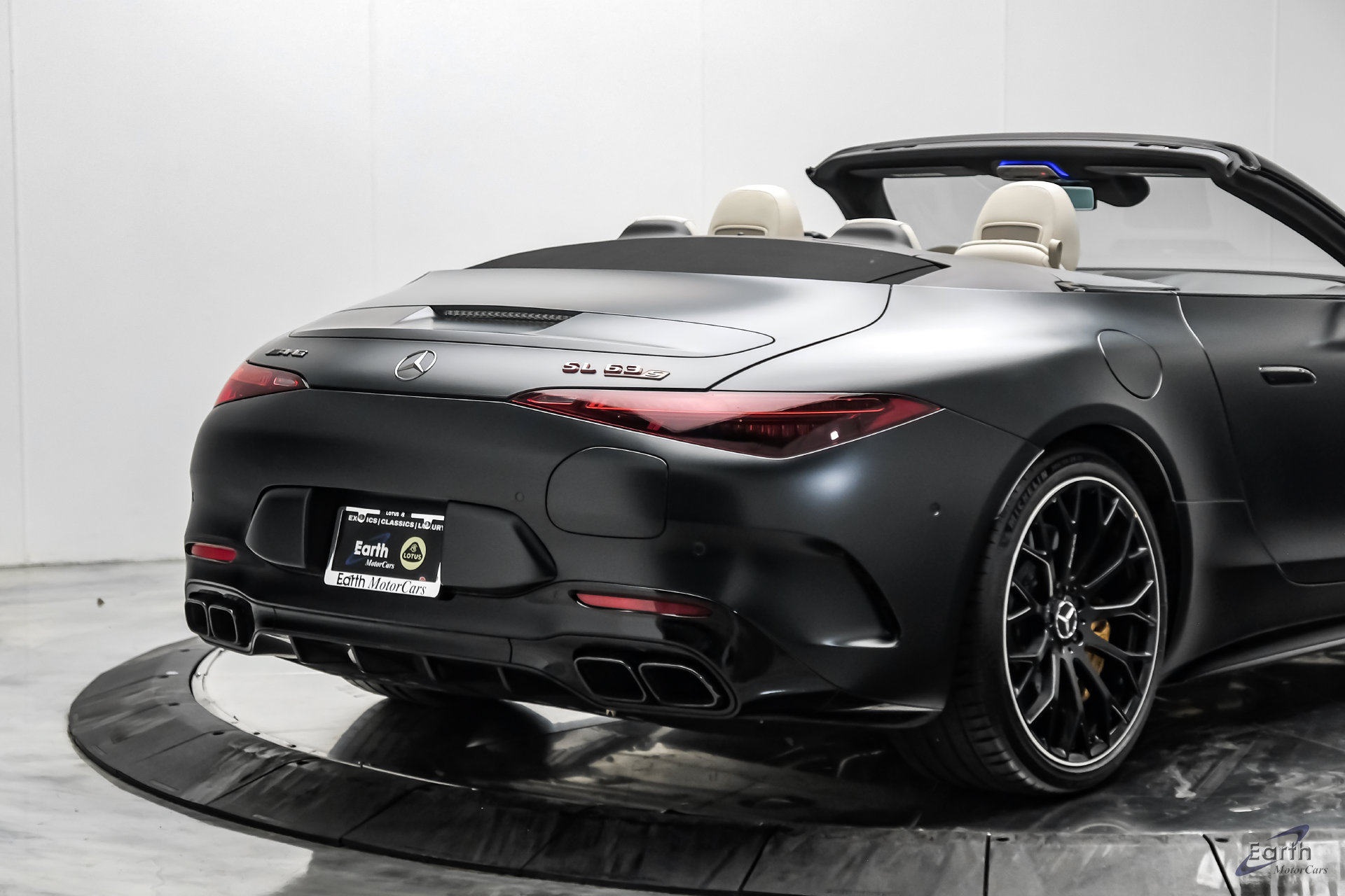Used 2026 Mercedes-Benz SL 63 AMG S e Performance 4MATIC image 24