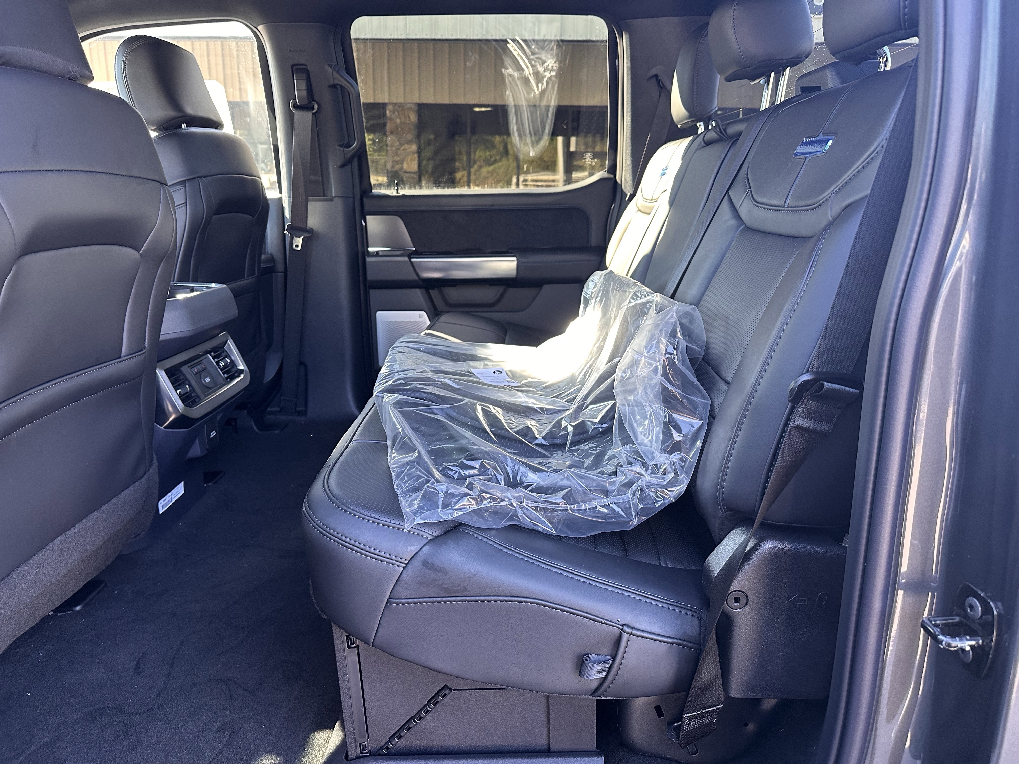 New 2026 Ford F450 Platinum image 14