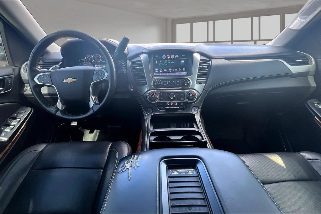 Used 2018 Chevrolet Tahoe Premier RWD image 14