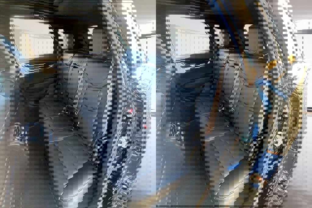 New 2026 Cadillac XT5 Premium Luxury w/ Driver Assist Package image 10