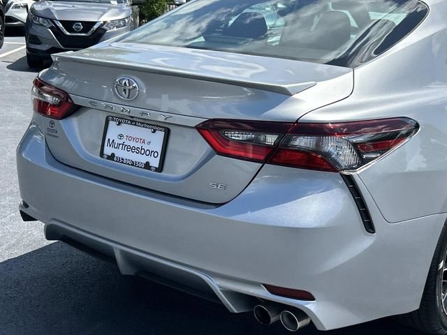 Used 2023 Toyota Camry SE FWD image 11