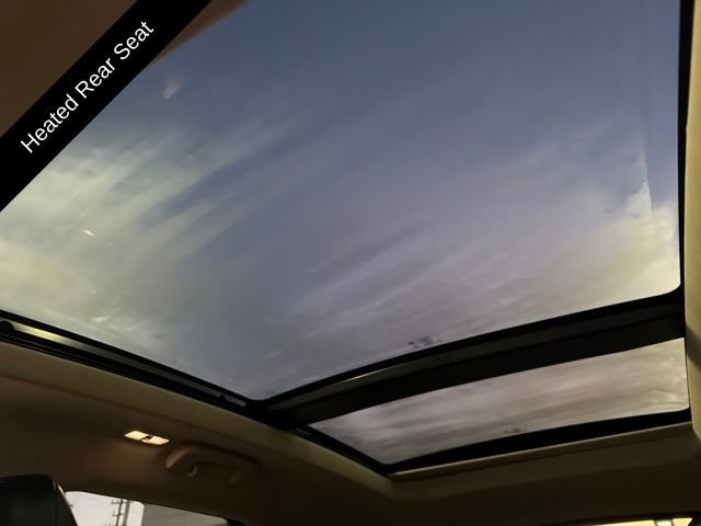 Certified 2024 Lincoln Corsair AWD w/ Equipment Group 102A image 27